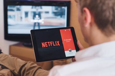 Which TV shows and movies are missing from Netflix UK?